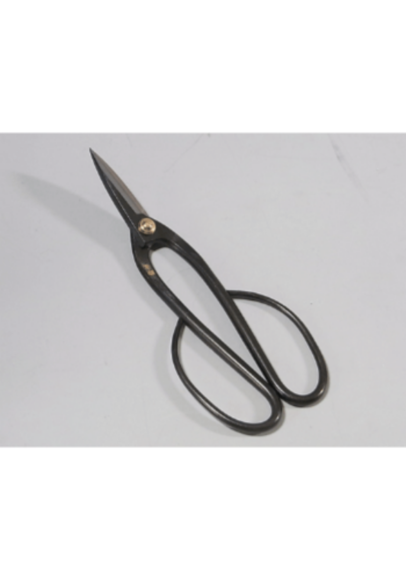 Immagine di Forbici a lama curva  19,5 cm giapponese